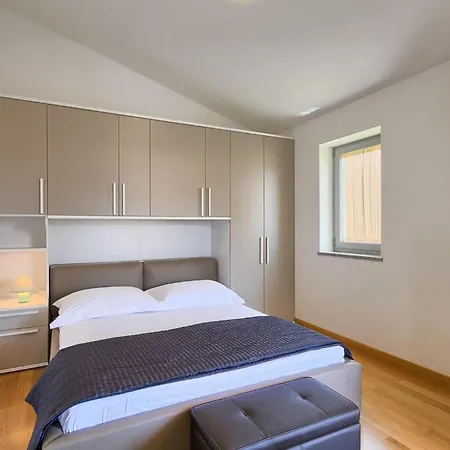 Ferienhaus Paris Umag